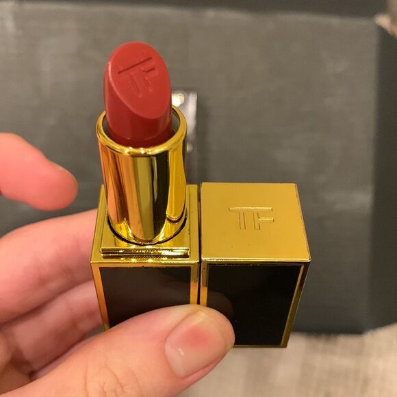 TOM FORD lipstick 80 impassioned NIB - Picture 2 of 9